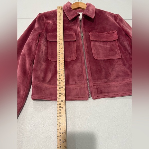 Nine West Velvet Crop Jacket Woman's
Size S Full Zip Pink Pockets Coat - Picture 10 of 10